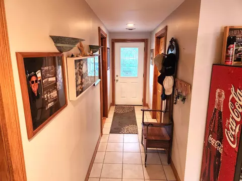 Entry Way - 4362 Mohawk, Gladwin, MI 48624 photo 1 of 1
