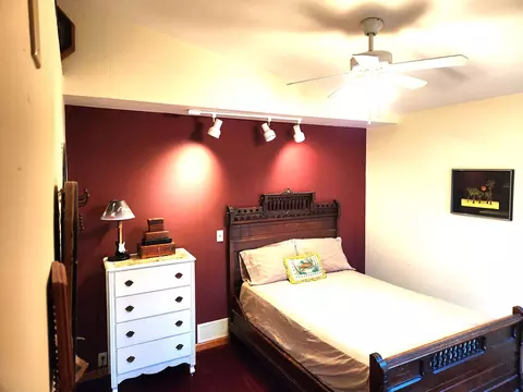 Bedroom - 4362 Mohawk, Gladwin, MI 48624 photo 3 of 4