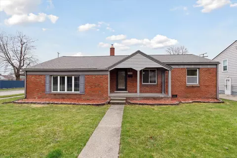 21230 E 12 Mile Rd, Saint Clair Shores, MI 48081