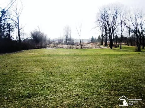 1582 E Hurd, Monroe, MI 48162 photo 17