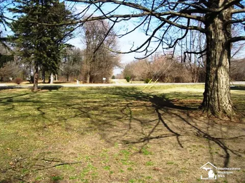 1582 E Hurd, Monroe, MI 48162 photo 16