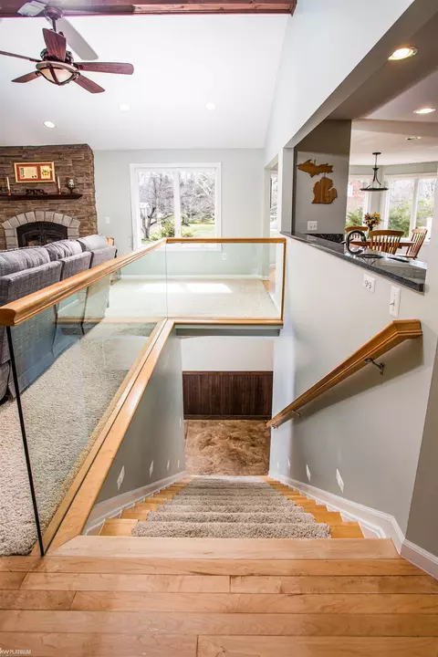 Entry Way - 6431 Genaw, Clay, MI 48001 photo 2 of 2