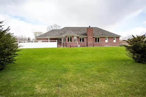 Exterior - 6431 Genaw, Clay, MI 48001 photo 14 of 27