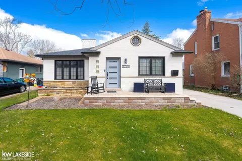 10784 Vernon, Huntington Woods, MI 48070