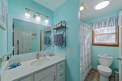 Bath - 2339 Atlas, Davison, MI 48423 photo 2 of 4