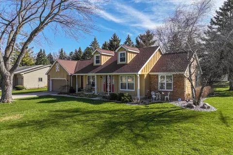Exterior - 2339 Atlas, Davison, MI 48423 photo 2 of 11