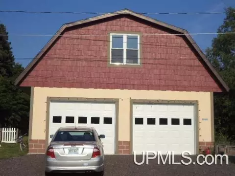 26880 Amygdaloid, Calumet, MI 49913