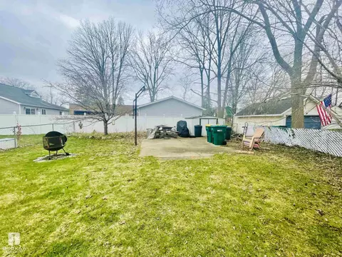 301 Mill, Flushing, MI 48433 photo 8