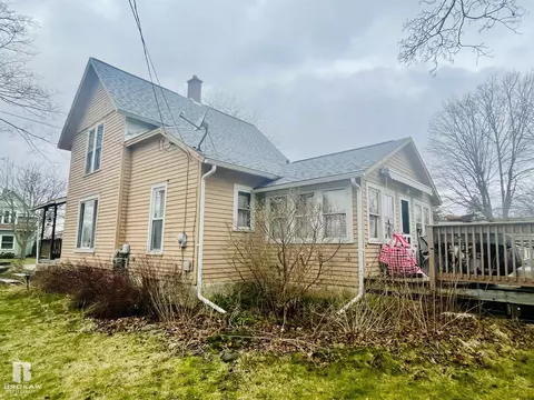 301 Mill, Flushing, MI 48433 photo 6