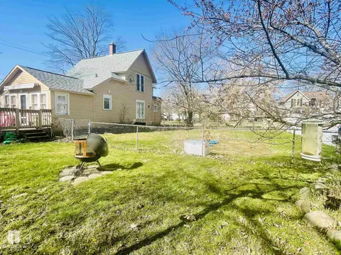 301 Mill, Flushing, MI 48433 photo 7