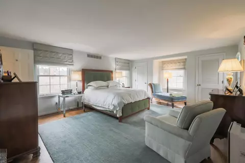 Bedroom - 161 Vendome, Grosse Pointe Farms, MI 48236 photo 3 of 6