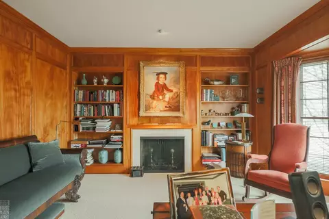 Living - 161 Vendome, Grosse Pointe Farms, MI 48236 photo 8 of 9