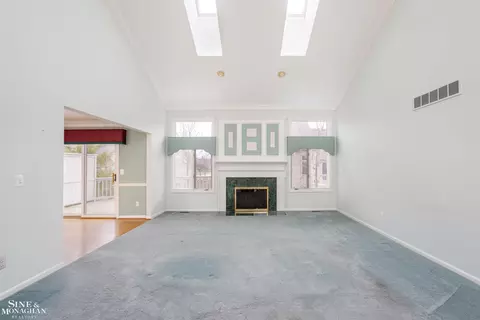Living - 20423 Milford, Macomb, MI 48044 photo 1 of 2