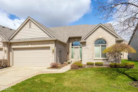Exterior - 20423 Milford, Macomb, MI 48044 photo 13 of 14