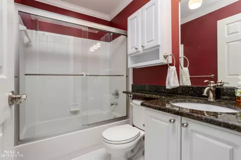 Bath - 20423 Milford, Macomb, MI 48044 photo 3 of 4