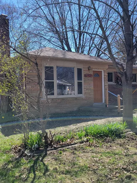 7274 Wood, Warren, MI 48091