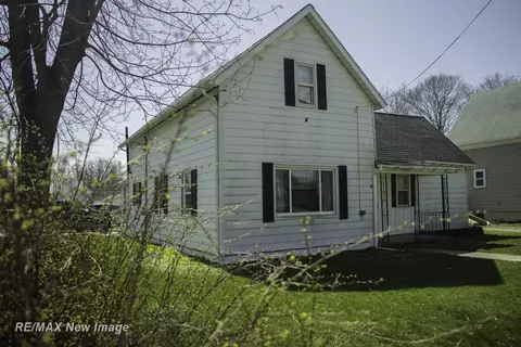 1103 Ryan, Owosso, MI 48867
