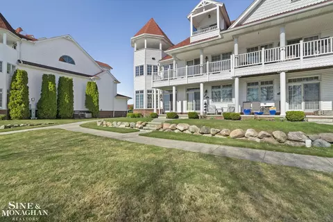 Exterior - 9986 Tashmoo, Algonac, MI 48001 photo 10 of 12
