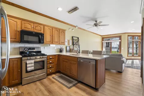 Kitchen - 9986 Tashmoo, Algonac, MI 48001 photo 1 of 4
