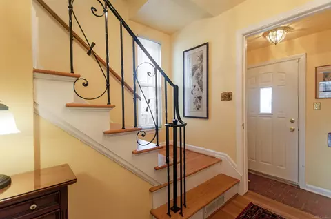 Entry Way - 1359 Audubon, Grosse Pointe Park, MI 48230 photo 5 of 7