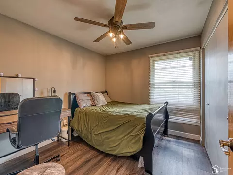 Bedroom - 1375 Hollywood, Monroe, MI 48162 photo 6 of 6