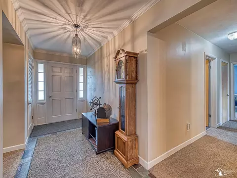 Entry Way - 1375 Hollywood, Monroe, MI 48162 photo 1 of 2