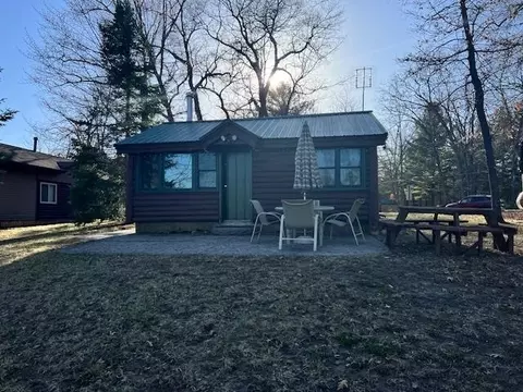 Exterior - 751 E Long Lk, Harrison, MI 48625 photo 5 of 6
