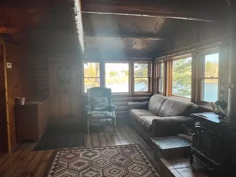 Living - 751 E Long Lk, Harrison, MI 48625 photo 2 of 3