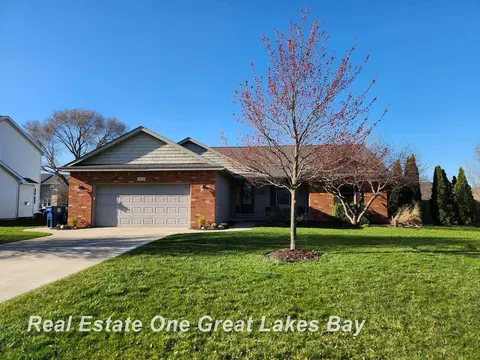 5610 S Lakecress, Saginaw, MI 48603