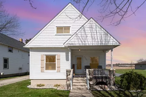 7845 Main, Birch Run, MI 48415