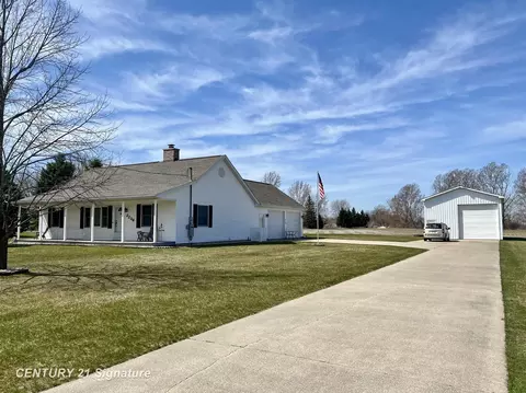 2236 S Reese, Reese, MI 48757