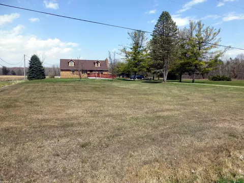 Exterior - 9880 Puttygut, Casco, MI 48064 photo 3 of 23