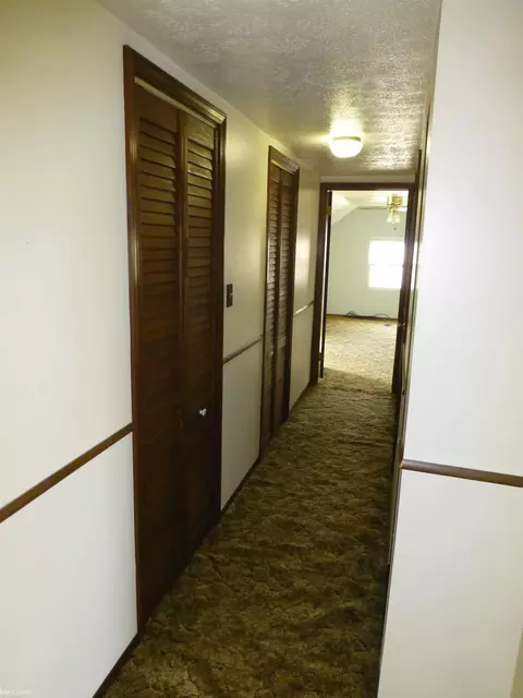 Entry Way - 9880 Puttygut, Casco, MI 48064 photo 1 of 4