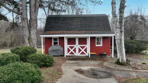 Exterior - 6283 Kelly, Flushing, MI 48433 photo 9 of 16
