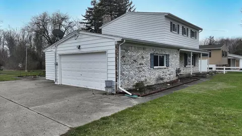 Exterior - 6283 Kelly, Flushing, MI 48433 photo 10 of 16