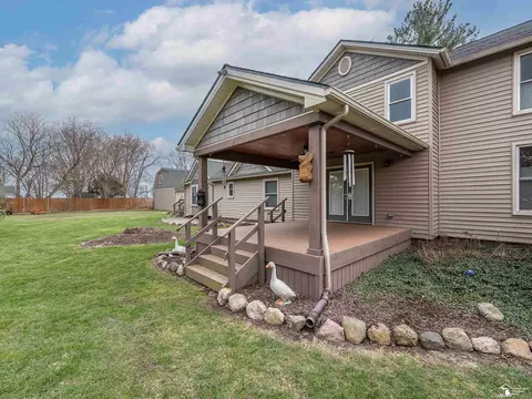 10080 Dundee Azailia, Azalia, MI 48110