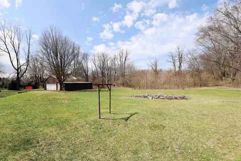 Exterior - 7461 N State, Davison, MI 48423 photo 13 of 18