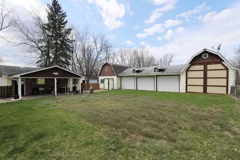 Exterior - 7461 N State, Davison, MI 48423 photo 8 of 18