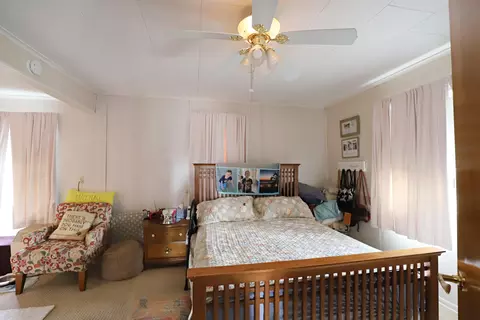 Bedroom - 7461 N State, Davison, MI 48423 photo 1 of 2