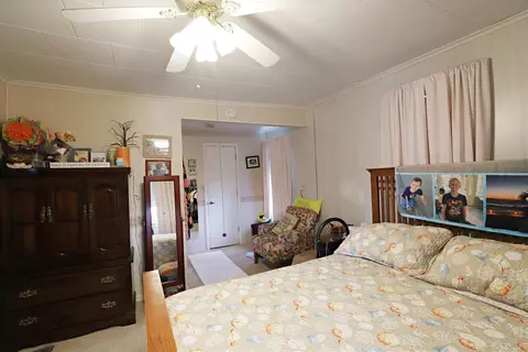 Bedroom - 7461 N State, Davison, MI 48423 photo 2 of 2