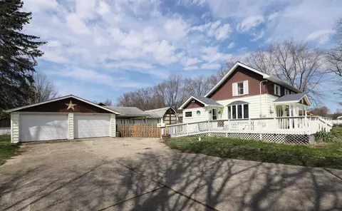 Exterior - 7461 N State, Davison, MI 48423 photo 3 of 18