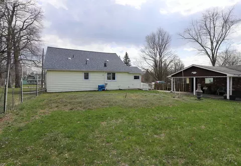 Exterior - 7461 N State, Davison, MI 48423 photo 9 of 18