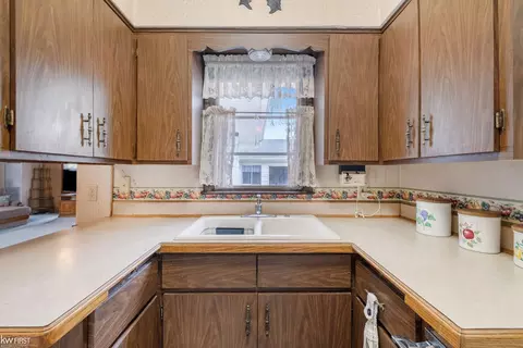 Kitchen - 2836 Berkley, Flint, MI 48504 photo 1 of 2