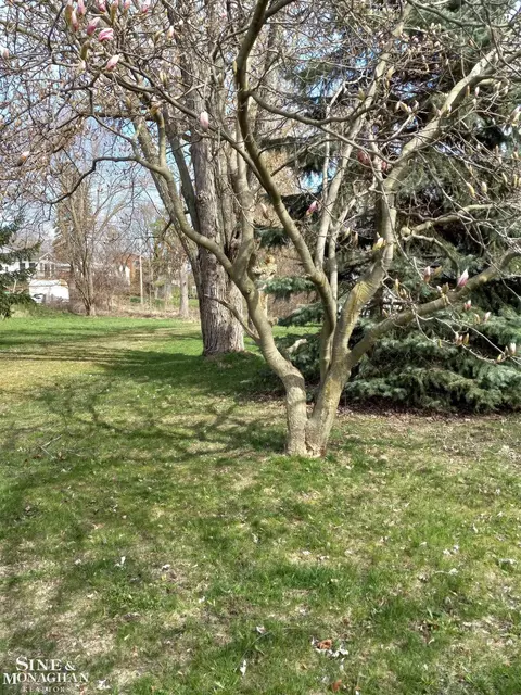 1118 Fred W Moore, Saint Clair, MI 48079