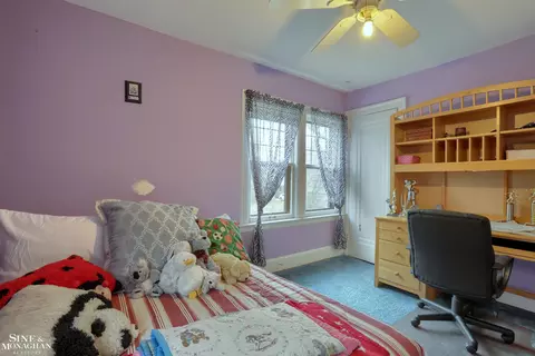 Bedroom - 877 Lakepointe, Grosse Pointe Park, MI 48230 photo 5 of 5