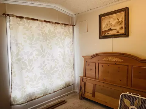Bedroom - 5120 Peyton Pkwy, Harrison, MI 48625 photo 2 of 5