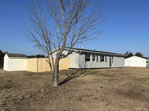 145 Provider, Gwinn, MI 49841