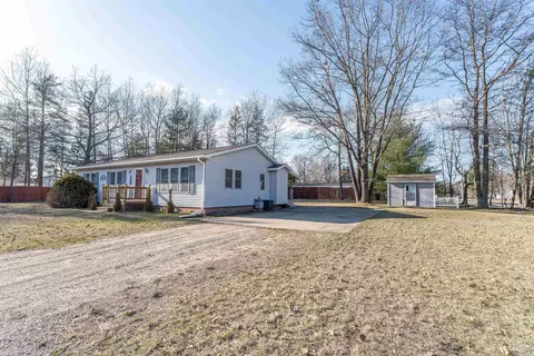 Exterior - 14 Maple Vw, Gladstone, MI 49837 photo 7 of 20