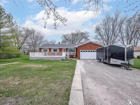 1094 S Raisinville, Monroe, MI 48161