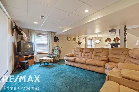 Living - 4125 Wicker, Clio, MI 48420 photo 10 of 11